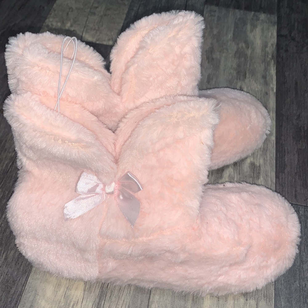 Fuzzy Slippers - Picture 3 of 3